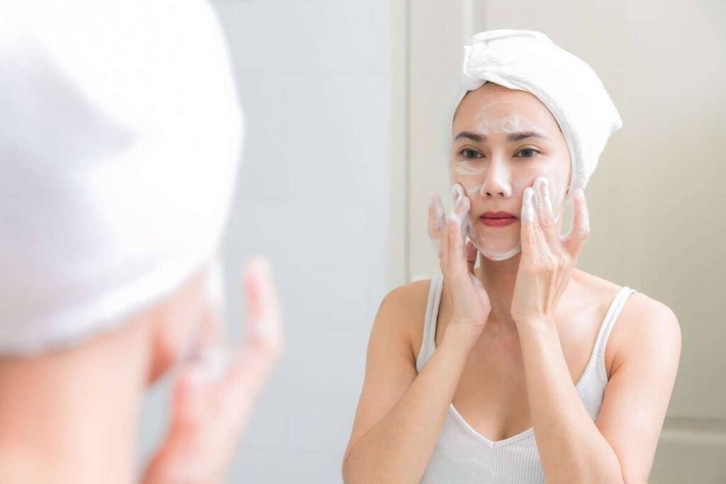 Manfaat Facial Wash