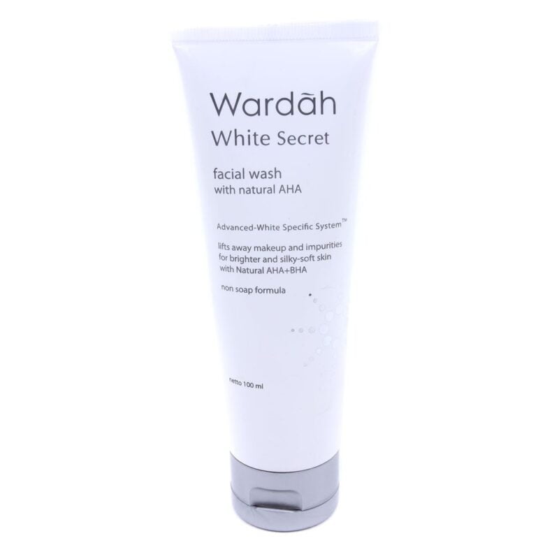 White Secret Facial Wash with AHA